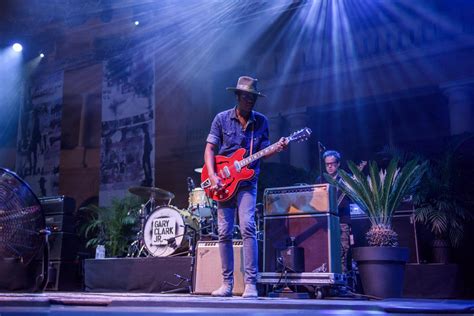 Concierto De Gary Clark Jr En Jardins De Pedralbes Qualsevol Nit