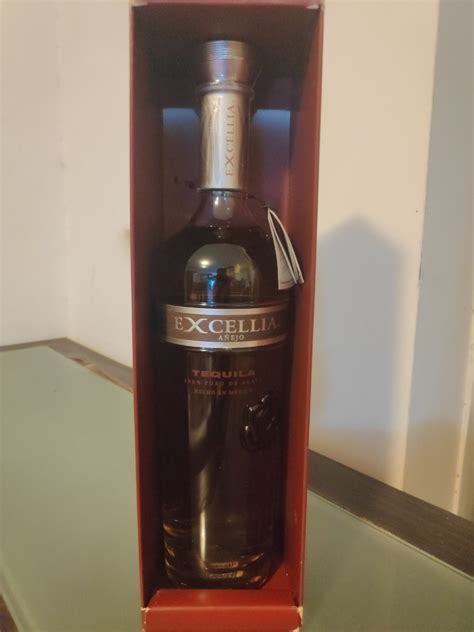 Excellia Anejo tequila cognac barrel 嘢食 嘢飲 酒精飲料 Carousell