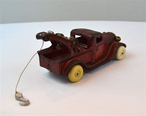 Bargain Johns Antiques Antique Arcade Cast Iron Toy Wrecker Towing