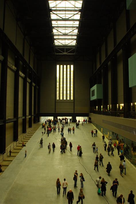 Doris Salcedos Shibboleth A Giant Crack In Tate Modern