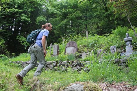 Searching for ghost towns in Japan - RevZilla