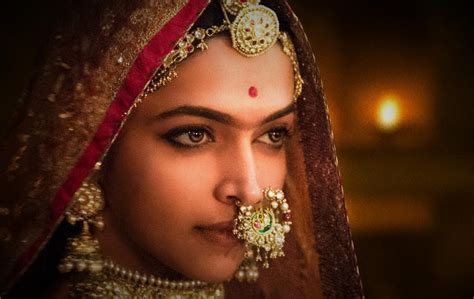 Padmaavat Movie Review - Open The Magazine