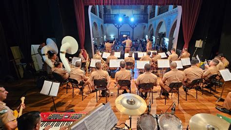 Banda Da Pol Cia Militar Do Paran Realizou Concerto Em Rio Negro