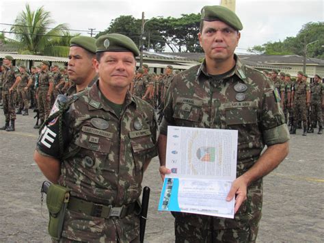 Entrega Do Bra Al Pe Para Os Novos Integrantes Do Batalh O De