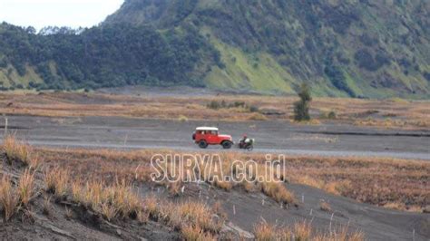 Kawasan Wisata Gunung Bromo Kembali Dibuka Wisatawan Bisa Lewat Empat