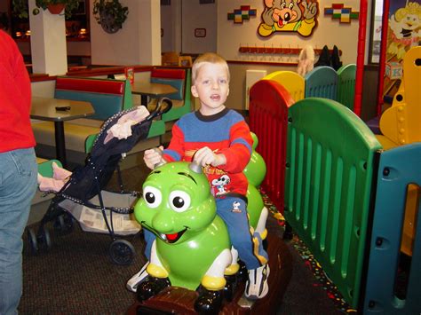 Chuck E Cheese Fieldtrip 03 28 2003 Photo 02 Jim Trottier Flickr