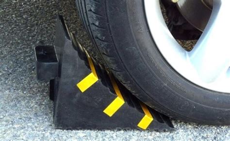 Best Rv Wheel Chocks 2023 Reviews And Buyers Guide