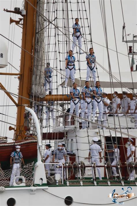 Arriba el Buque Escuela Velero Cuauhtémoc al Puerto de Manzanillo