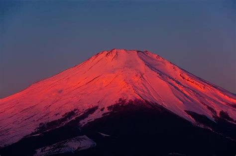 赤富士には絶大な開運力がある！？縁起がいい画像33選！ 【yama Hack】日本最大級の登山マガジン ヤマハック