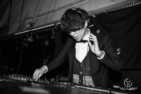 29 HARDCORE TANO C Flickr