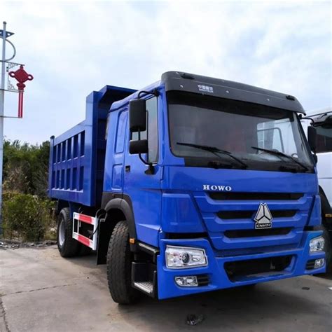 China Howo 6 Wheel Dump Truck ผู้ผลิตและโรงงาน ราคา Sinotruck