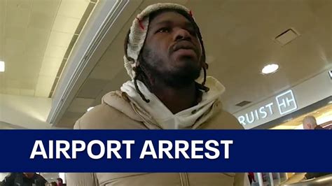 Body Camera Footage Shows Former Nfl Player Arrested On Luggage Theft