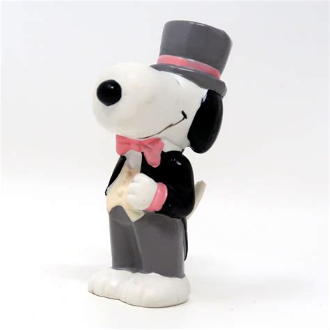 Groom Snoopy Pvc Figurine Shopcollectpeanuts