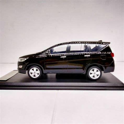 Jual Miniatur Diecast Mobil Innova Reborn Asli Ori Shopee Indonesia