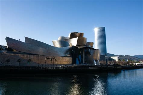 Gallery of 25 Years of the Guggenheim Museum in Bilbao, Spain - 1