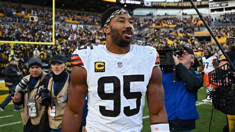 Browns’ defensive snap counts, stats, and notes: Week 14 - Garrett ...