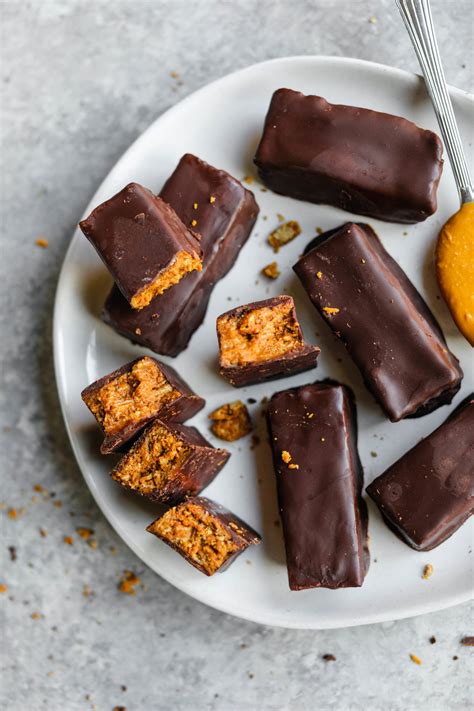 Vegan Peanut Butter Butterfingers Recipe - Flora & Vino