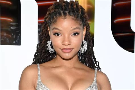 Cxhhourly 🧜🏽‍♀️ On Twitter Halle Bailey’s Big 3 Sun Aries ♈️ Moon Capricorn ♑️ Rising