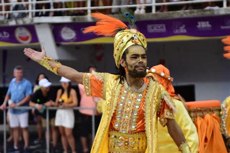 Confira O Desfile Da Pega No Samba No Carnaval De Vit Ria A Gazeta