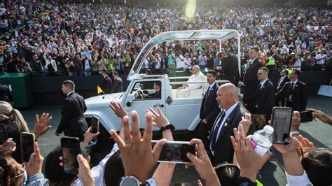 Pope Francis Tells Faithful At Outdoor Mass To Honour Their Elders