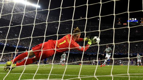 Ter Stegen saves penalty, Messi on form, Barca thrash Celtic :: DFB ...