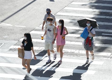 天氣預報／3縣市「高溫警示」飆36度！週四鋒面殺到 雷雨範圍曝 生活 Nownews今日新聞