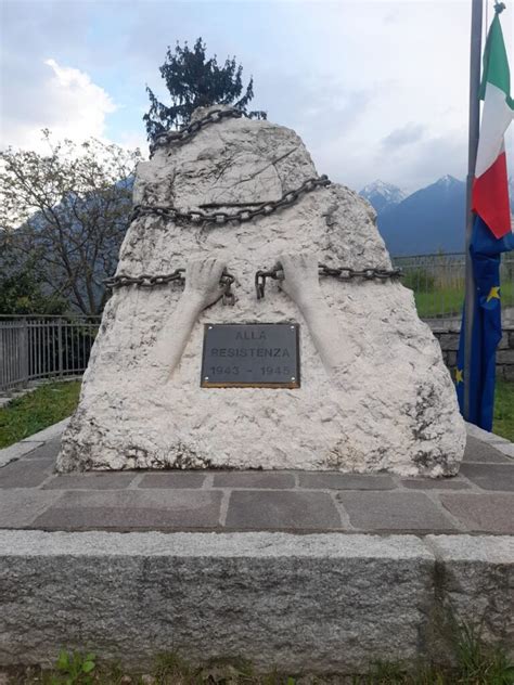 Monumento ALLA RESISTENZA 1943 1945 Cerveno BS Pietre Della Memoria