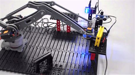 Color Sorting Robot Arm Programmed With The Pcs Cortex Youtube