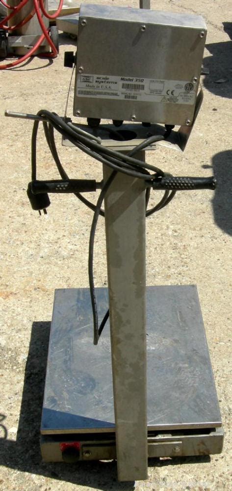 USED GSE Platform Scale 1000 Pound Capacity Mo