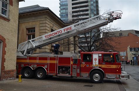 Toronto Fire Aerial Larry Thorne Flickr