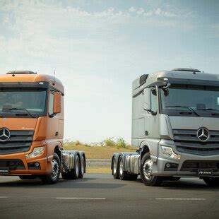 Novo Actros Na Cosmar Ve Culos