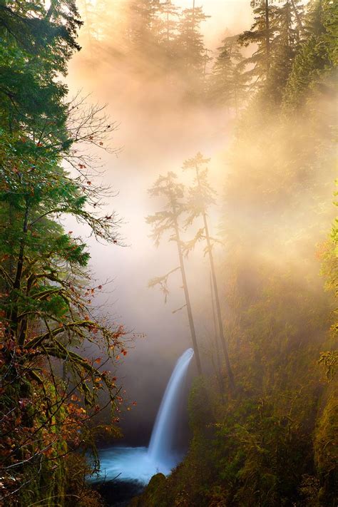 Misty Metlako Falls Oregon By Jordan Ek Beautiful Nature Nature