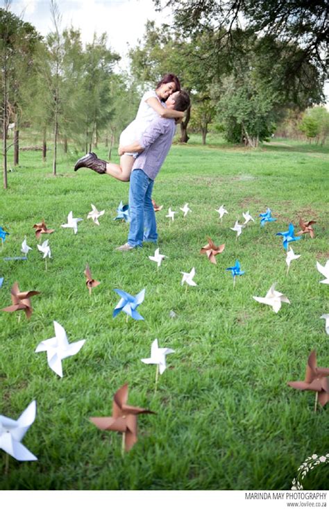 Creative engagement photo ideas | Lovilee Blog & Online Decor Shop.