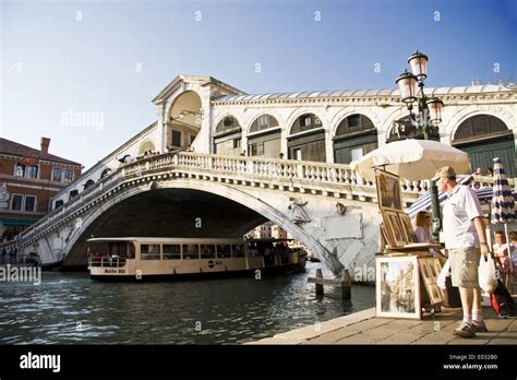 Rialto bridge, Venice Stock Photo - Alamy