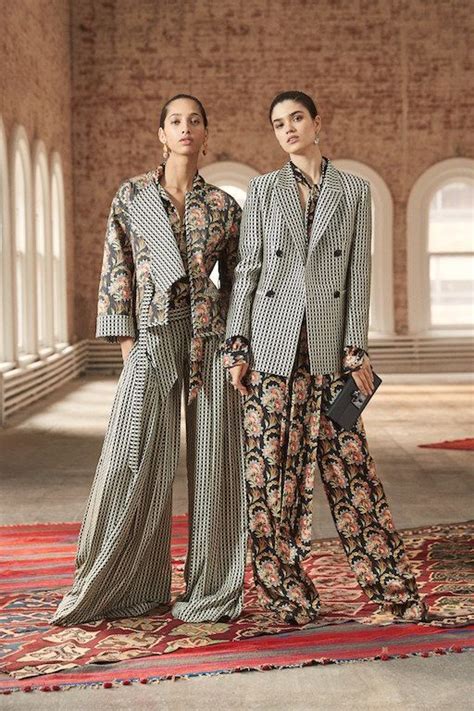 Oscar De La Renta Pre Fall 2019 Womenswear Collection New York Fall