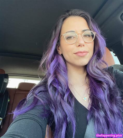 Laura Bailey LauraBaileyVO Saltybl Nde Nude OnlyFans Photo The Fappening Plus