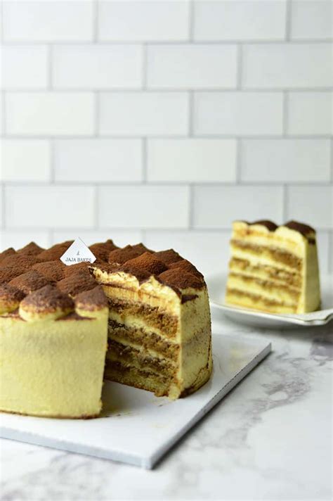 Tiramisu Layer Cake Jaja Bakes Jajabakes