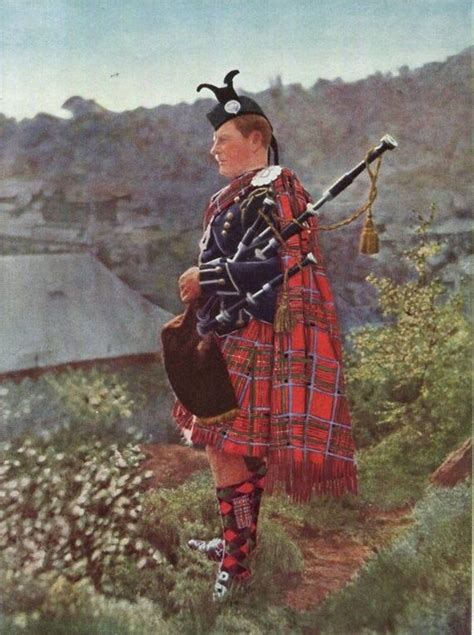 Scottish Piper Bagpipes S Print Scotland Royal Stuart Stewart