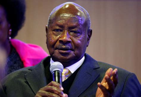 Ouganda Le Pr Sident Museveni Valide La Loi Anti Homosexualit