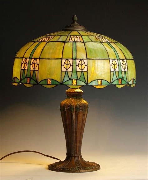 Early 20th Cent Arts And Crafts Leaded Glass Table Lamp Leaded Glass Glass Table Lamp Lamp