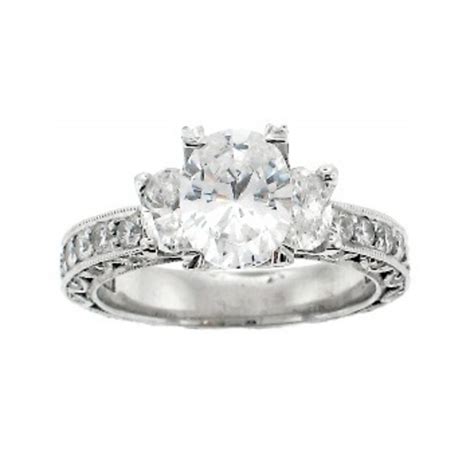 Bachelor and Bachelorette Engagement Ring Photos | Glamour