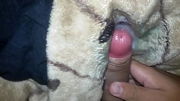 Joven Tirando Semen En La Manta XVIDEOS