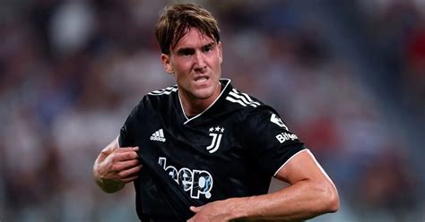 Vlahovic E La Juventus Al Capolinea Un Flop Per I Bianconeri L Ex