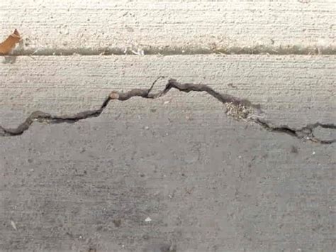 Crack In Concrete Floor Slab Flooring Guide By Cinvex