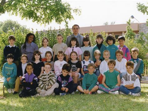 Photo De Classe Ce De Ecole Ernest Renan Copains D Avant