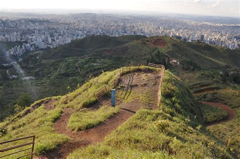 Serra Do Curral - Serra do Curral: a moldura de Belo Horizonte