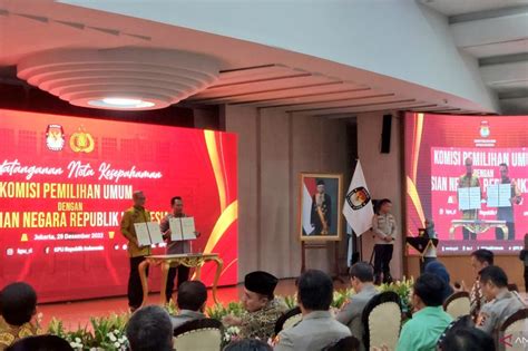 Kpu Polri Teken Kerjasama Untuk Penyelenggaraan Pemilu Aman