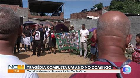 Vídeo Moradores de Jardim Monte Verde fazem protesto relembrando um