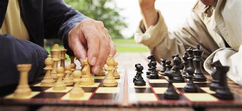 3 Ways Playing Chess Can Help You Read People