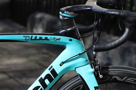 Review Bianchi Oltre Xr Super Record Road Cc